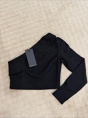 One-Shoulder Black Crop Top with Long Sleeve